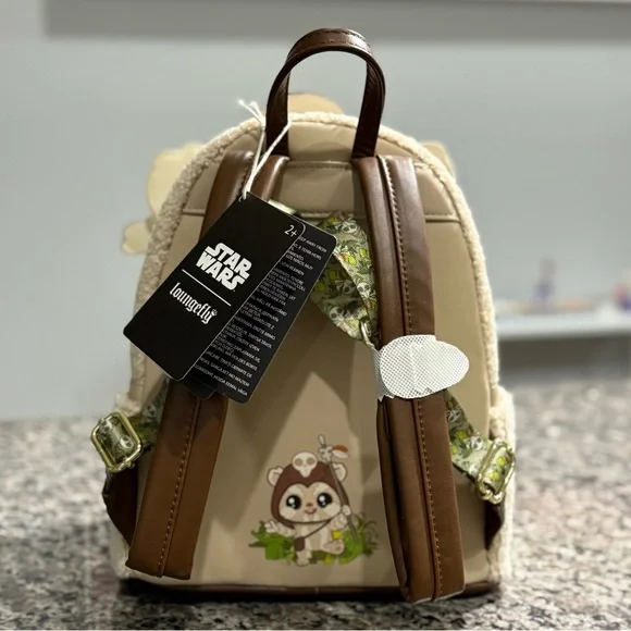 Loungefly Star Wars Limited Edition Logray Ewok Plush Cosplay Mini Backpack - Picture 7 of 9